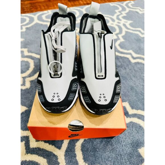 Women's Air Max SNDR Silver and Anthracite sz 6 - Picture 9 of 10